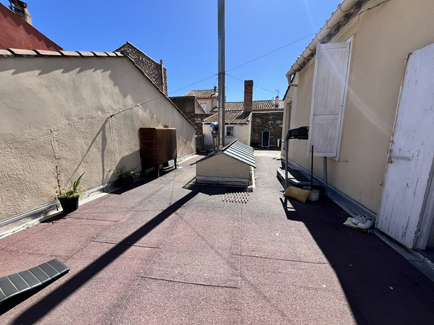Immeuble Narbonne 250 m2 murs commerciaux et habitation