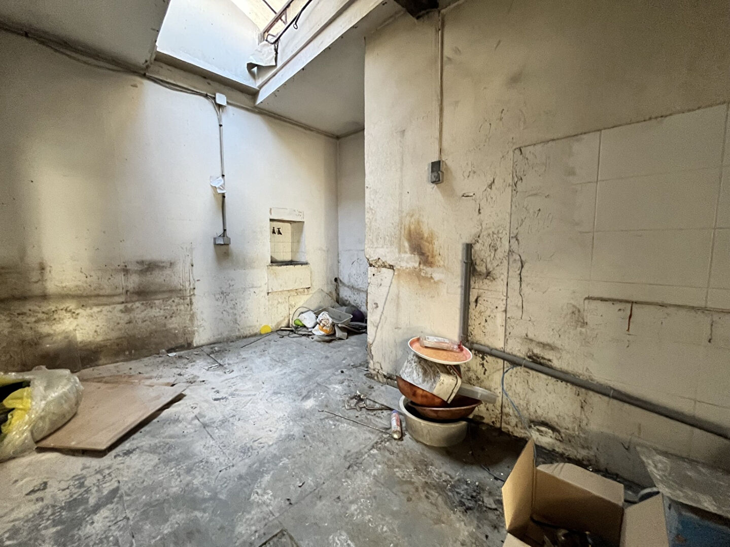 Photo Immeuble Narbonne 250 m2 murs commerciaux et habitation image 3/6