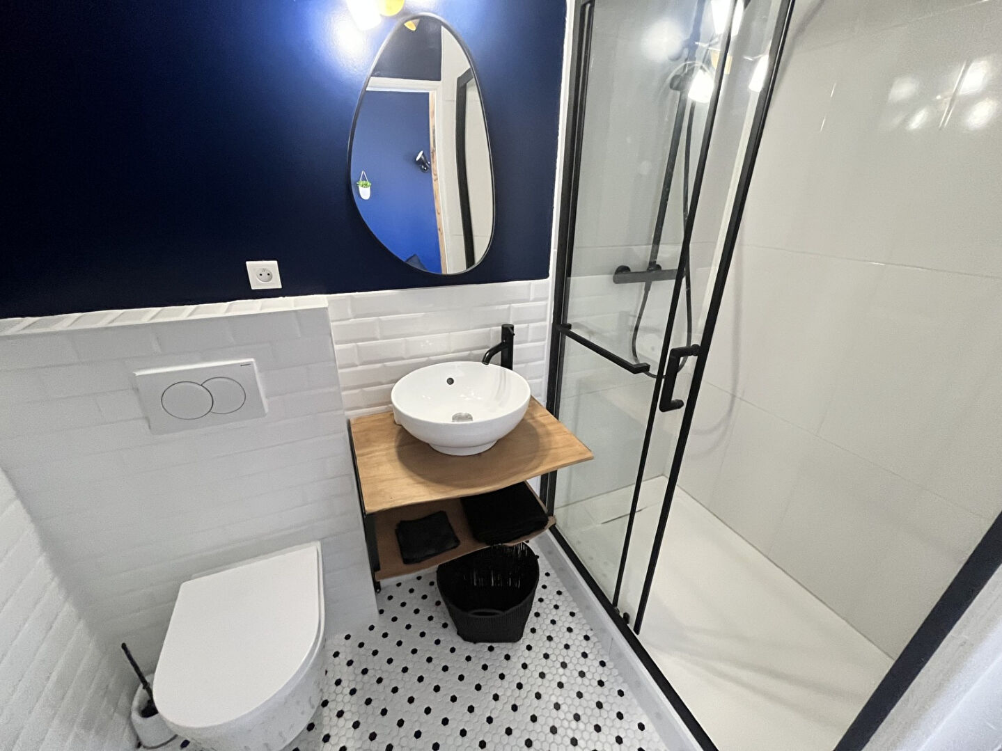 Photo Appartement Narbonne 1 pièce(s)  meublé avec terrasse eau et électricité incluse image 3/6