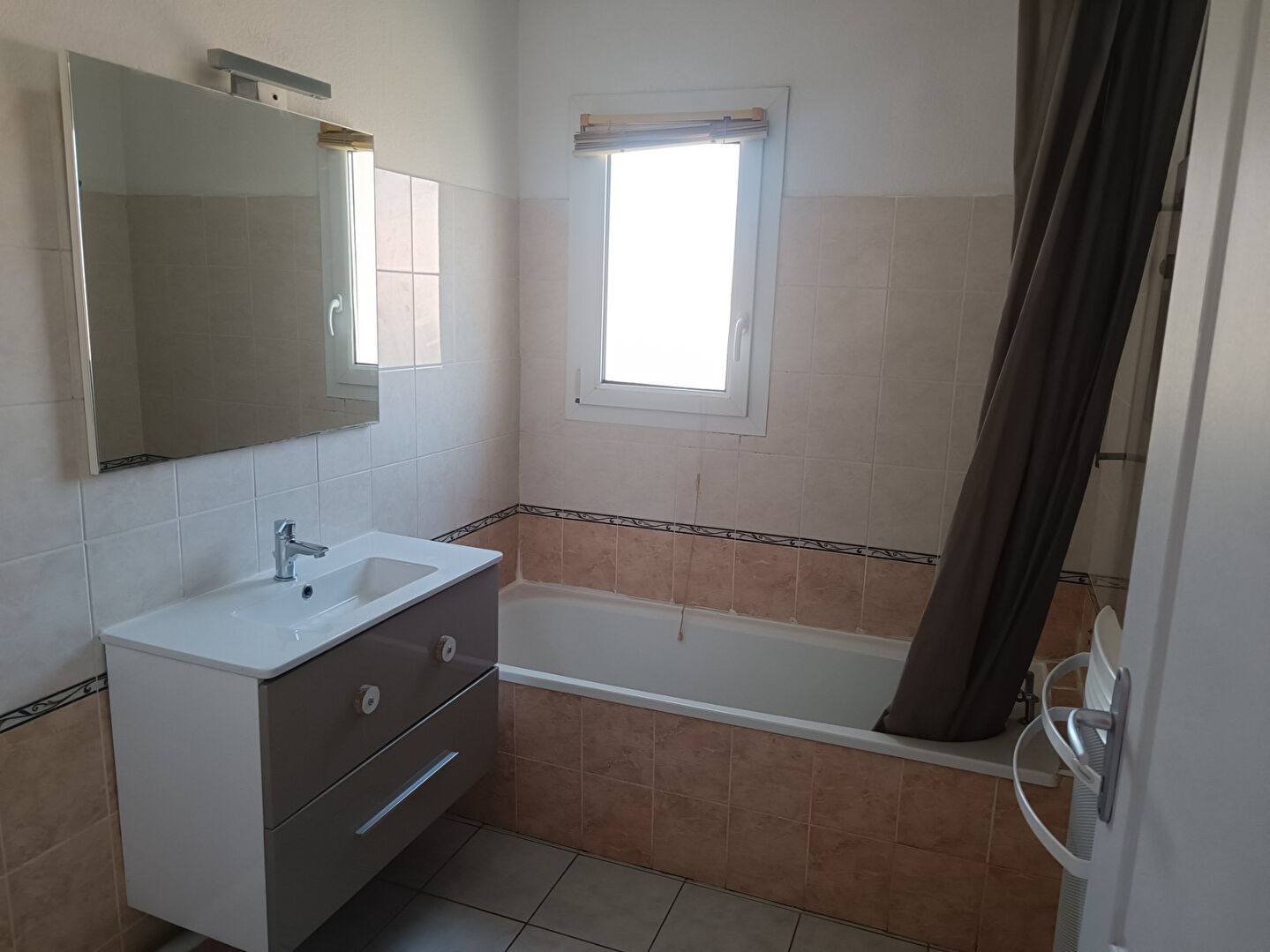 Photo Appartement Narbonne 2 pièce(s) 37 m2 image 3/4