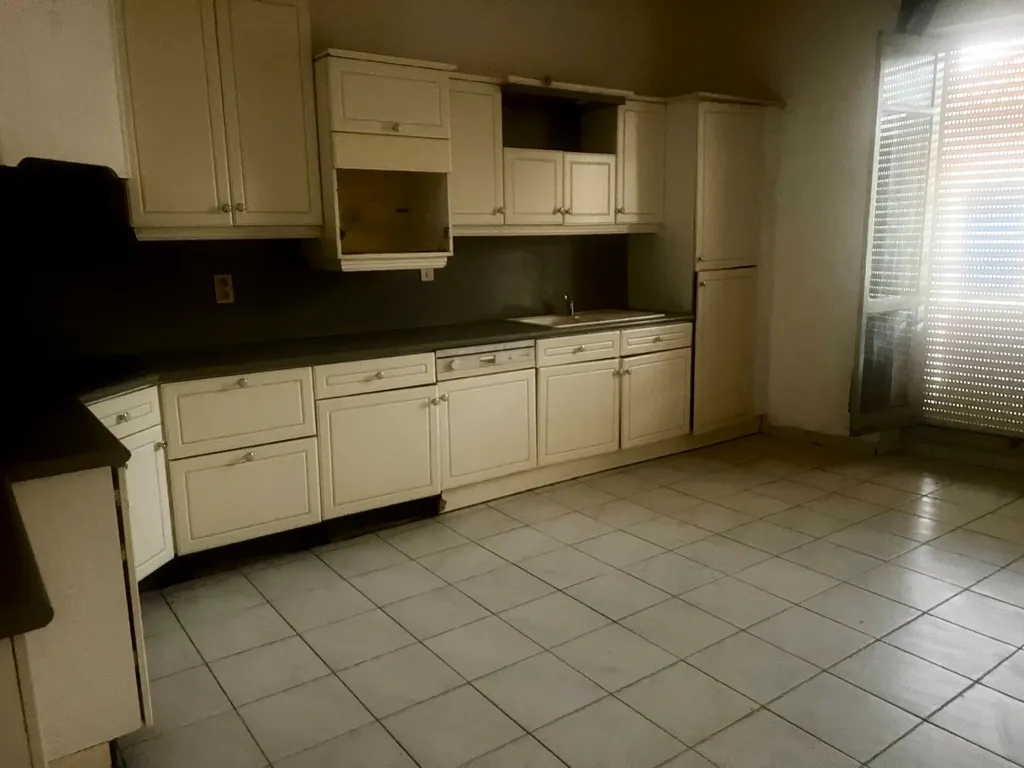 Photo Immeuble Lezignan Corbieres 760 m2 image 6/6