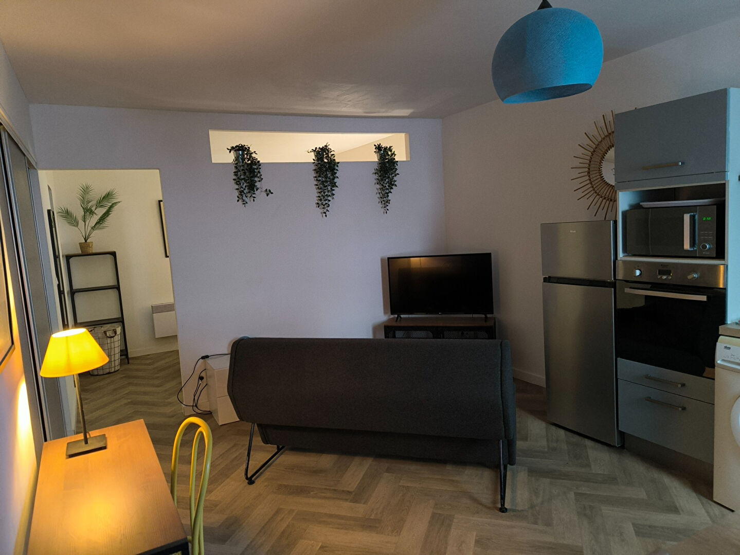 Photo Appartement Narbonne 1 pièce(s) 31 m2 image 2/6