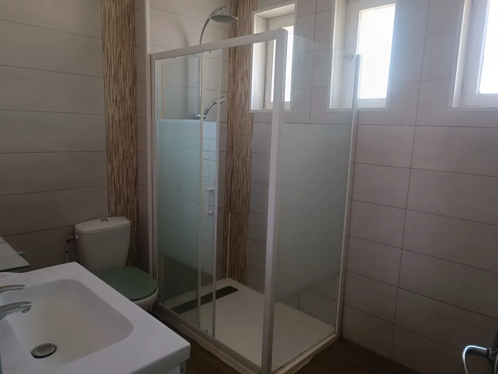 Photo Maison Narbonne 6 pièce(s) 129 m2 image 4/4