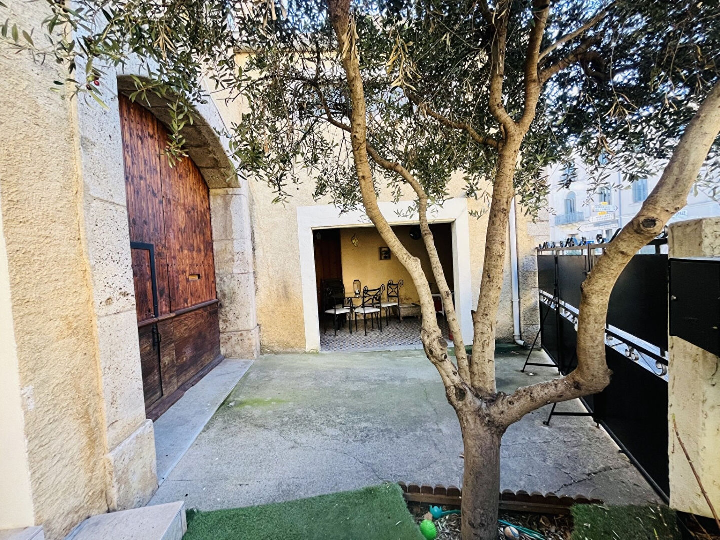 Photo Maison Narbonne 6 pièce(s) 120 m2 image 2/6