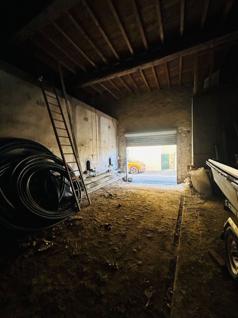 Photo Immeuble Marcorignan 200 m2 image 4/6