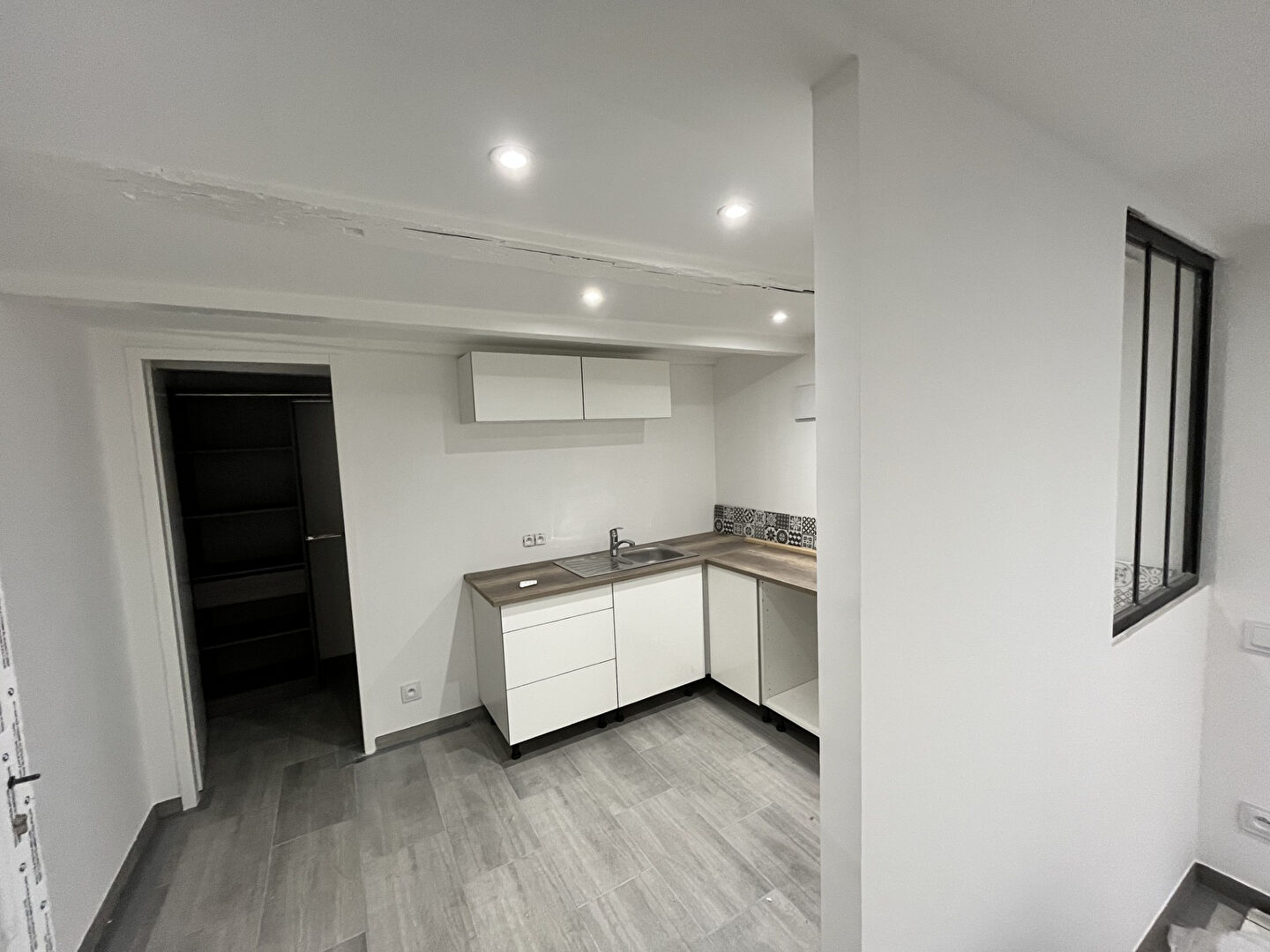 Appartement Narbonne 1 pièce(s) 23 m2