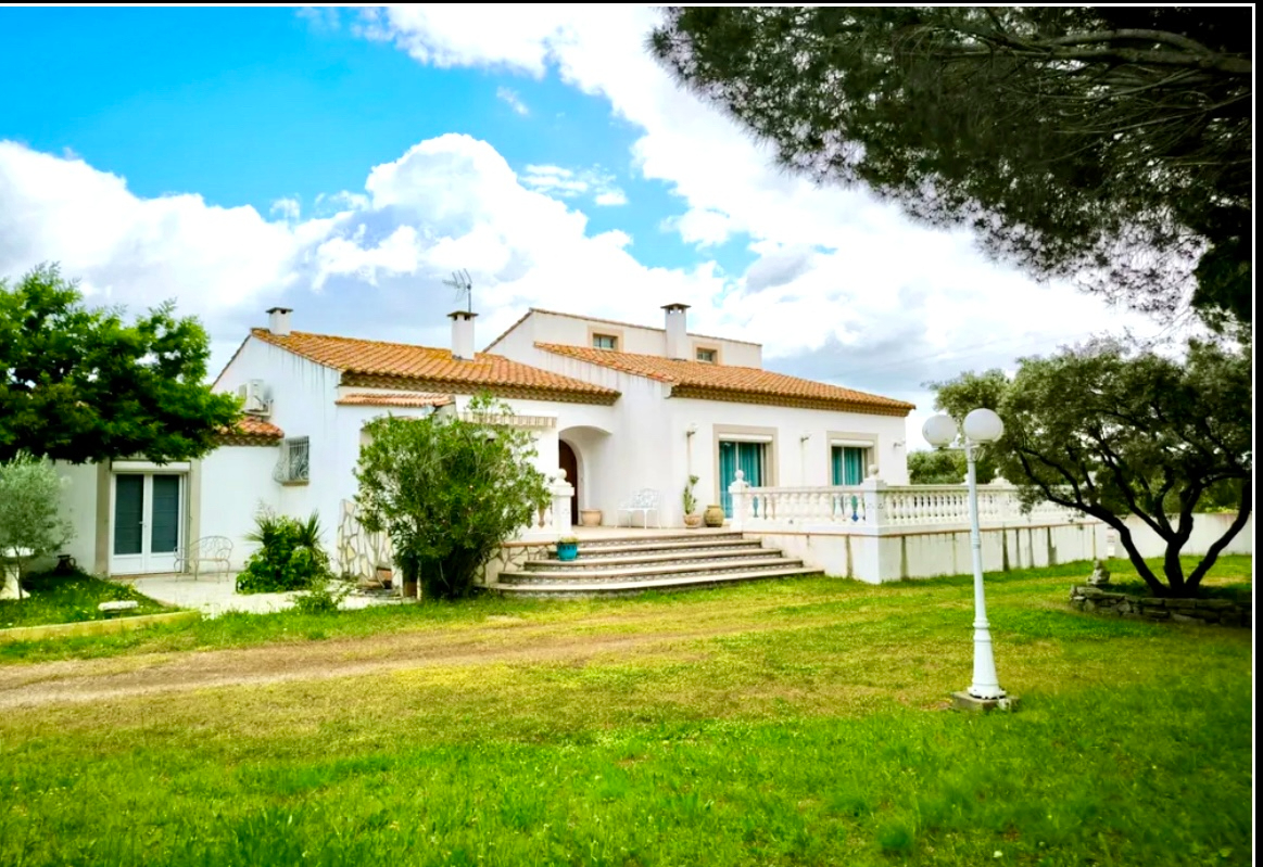 Villa Saint Nazaire D Aude 6 pièce(s) 162 m2
