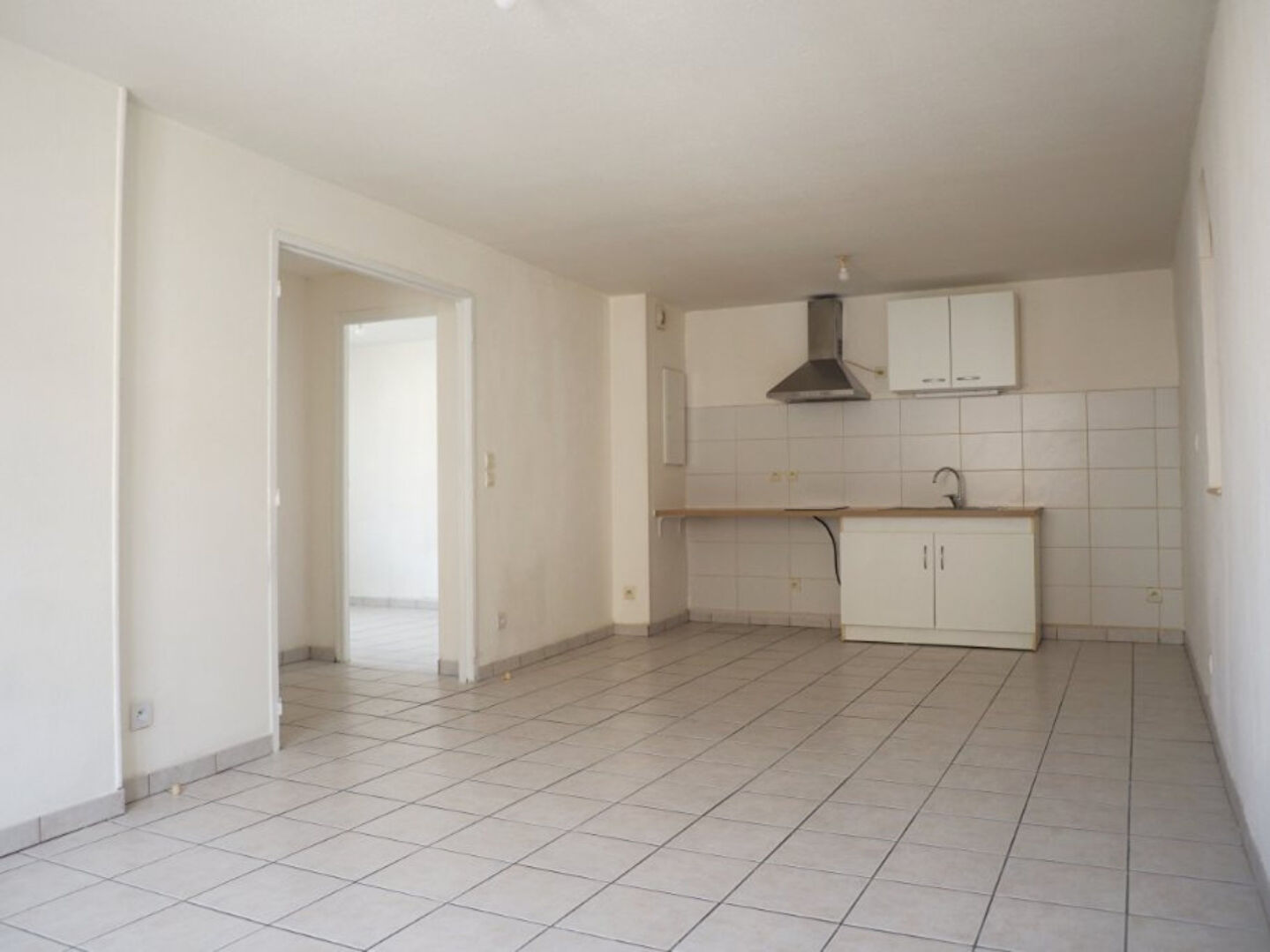 Photo Immeuble Beziers 150 m2 image 3/5