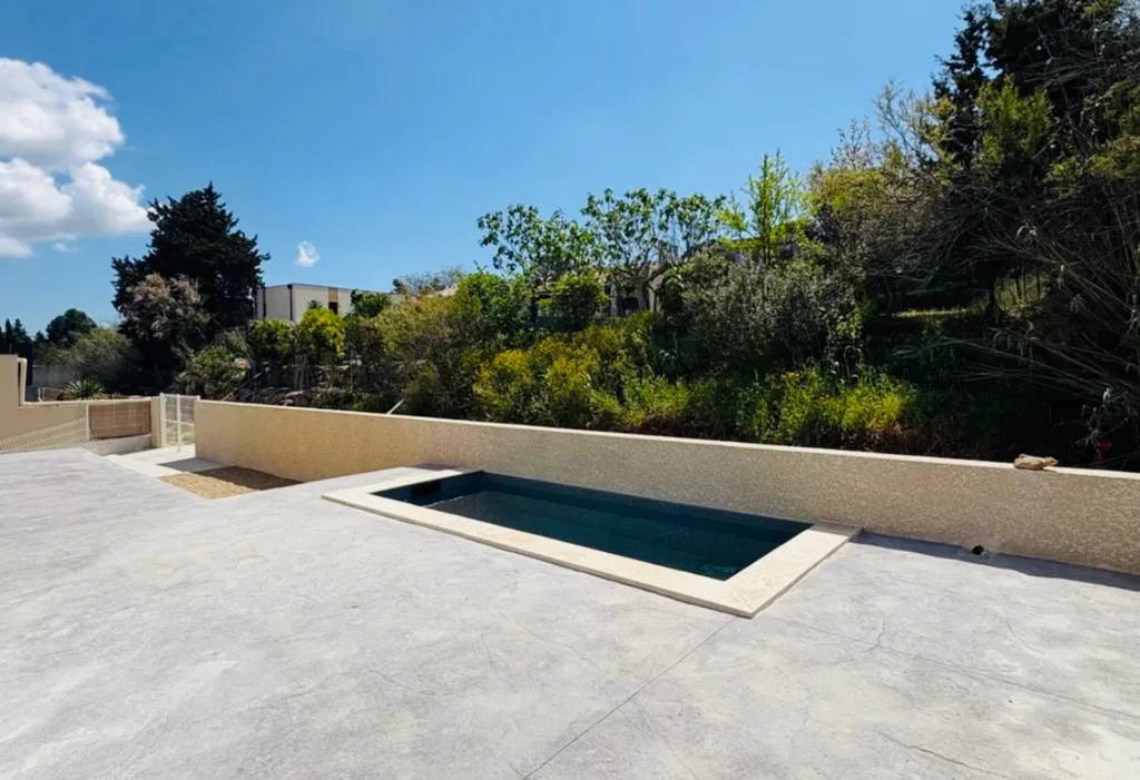 Photo Villa  4 pièce(s) 83 m2 image 1/6