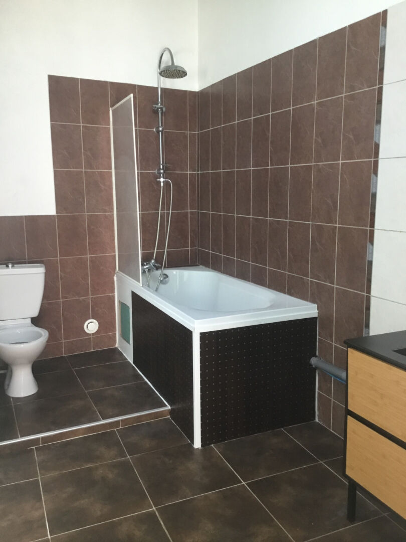 Photo Maison Nevian 3 pièce(s) 90 m2 image 6/6