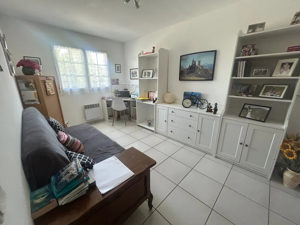 Photo Maison Pepieux 5 pièce(s) 143 m2 image 4/6