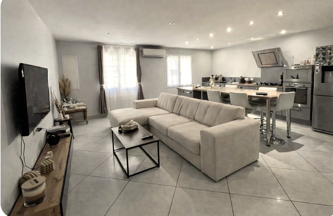 Photo Maison Narbonne 3 pièce(s) 111 m2 image 2/6