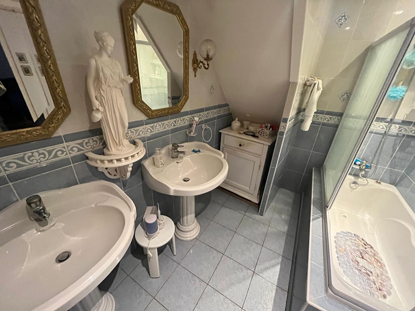 Photo Maison Narbonne 6 pièce(s) 160 m2 image 5/6