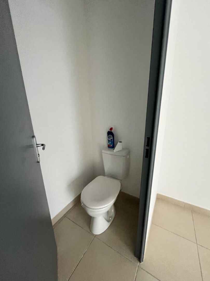 Photo Local commercial Narbonne 1 pièce(s) 21 m2 image 4/4