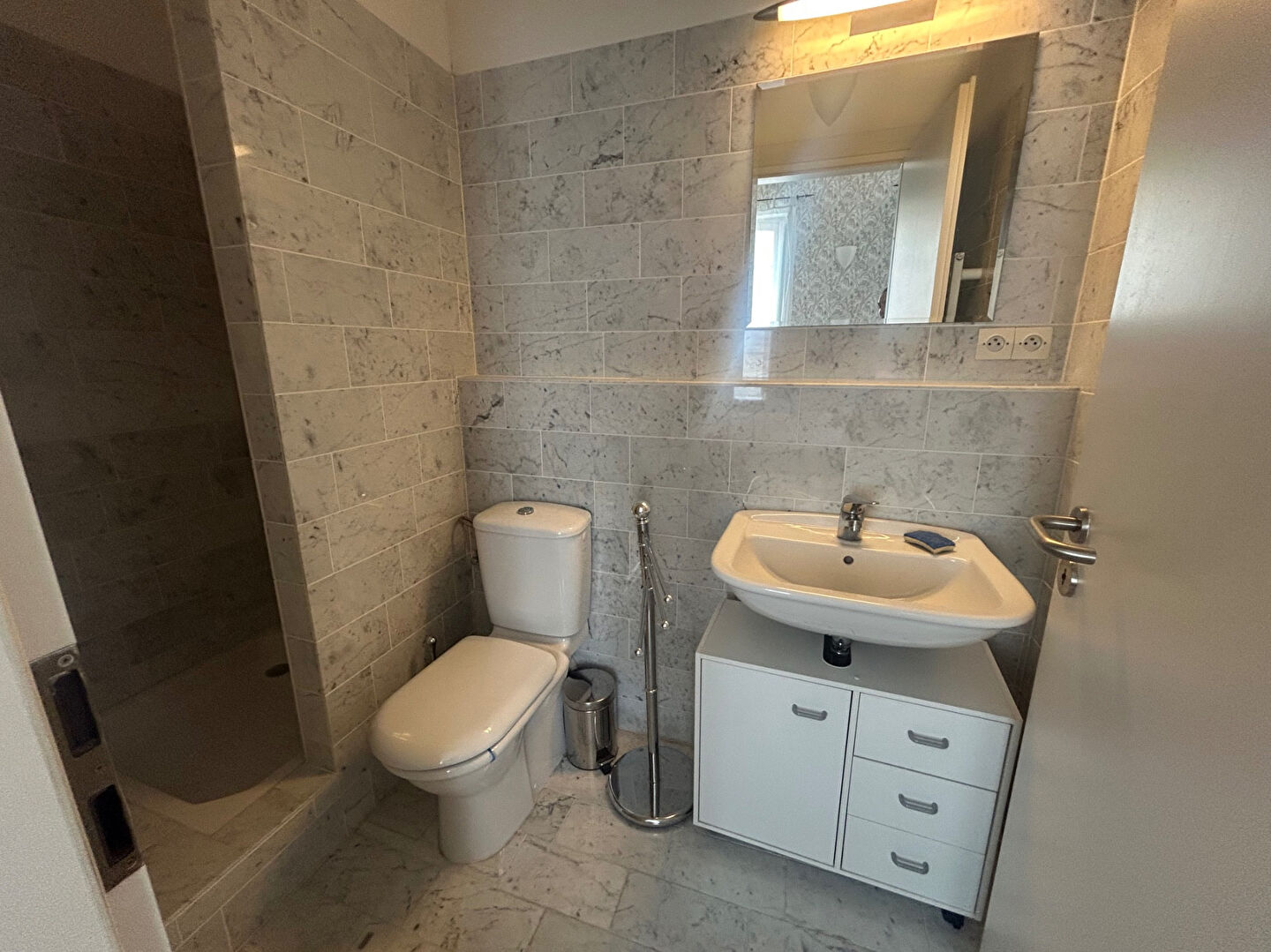 Photo Appartement Narbonne 4 pièce(s) 100 m2 image 5/6