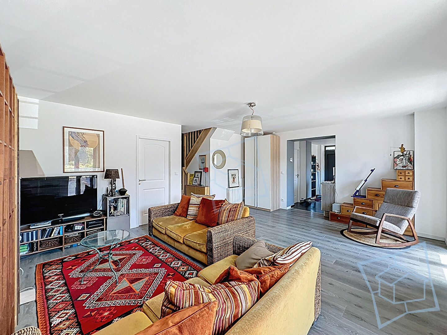 Agence immobilière de AGENCE DES OLIVIERS - VOISINS