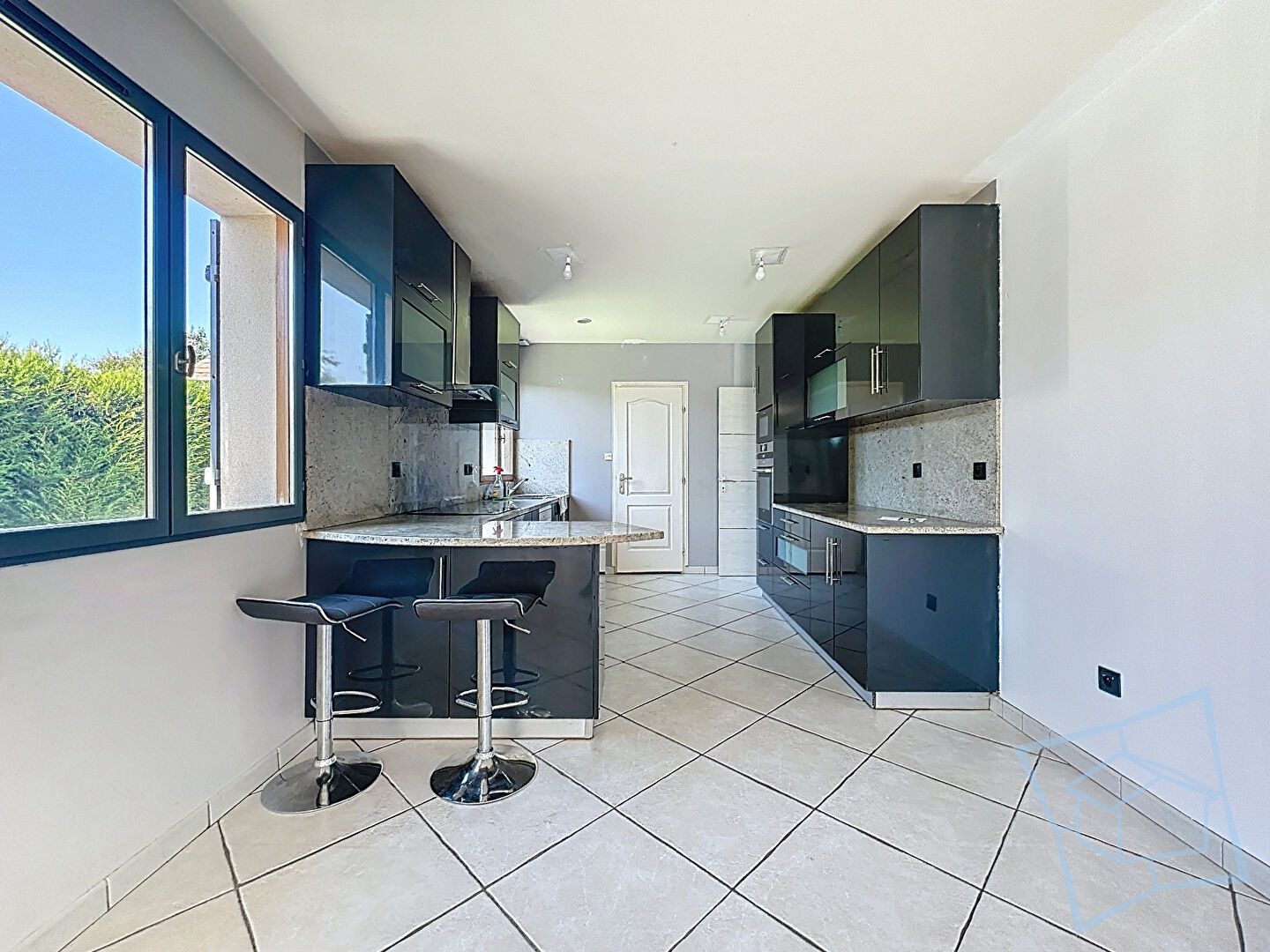 Photo Maison Chevreuse 6 pièce(s) 133 m2 image 4/6