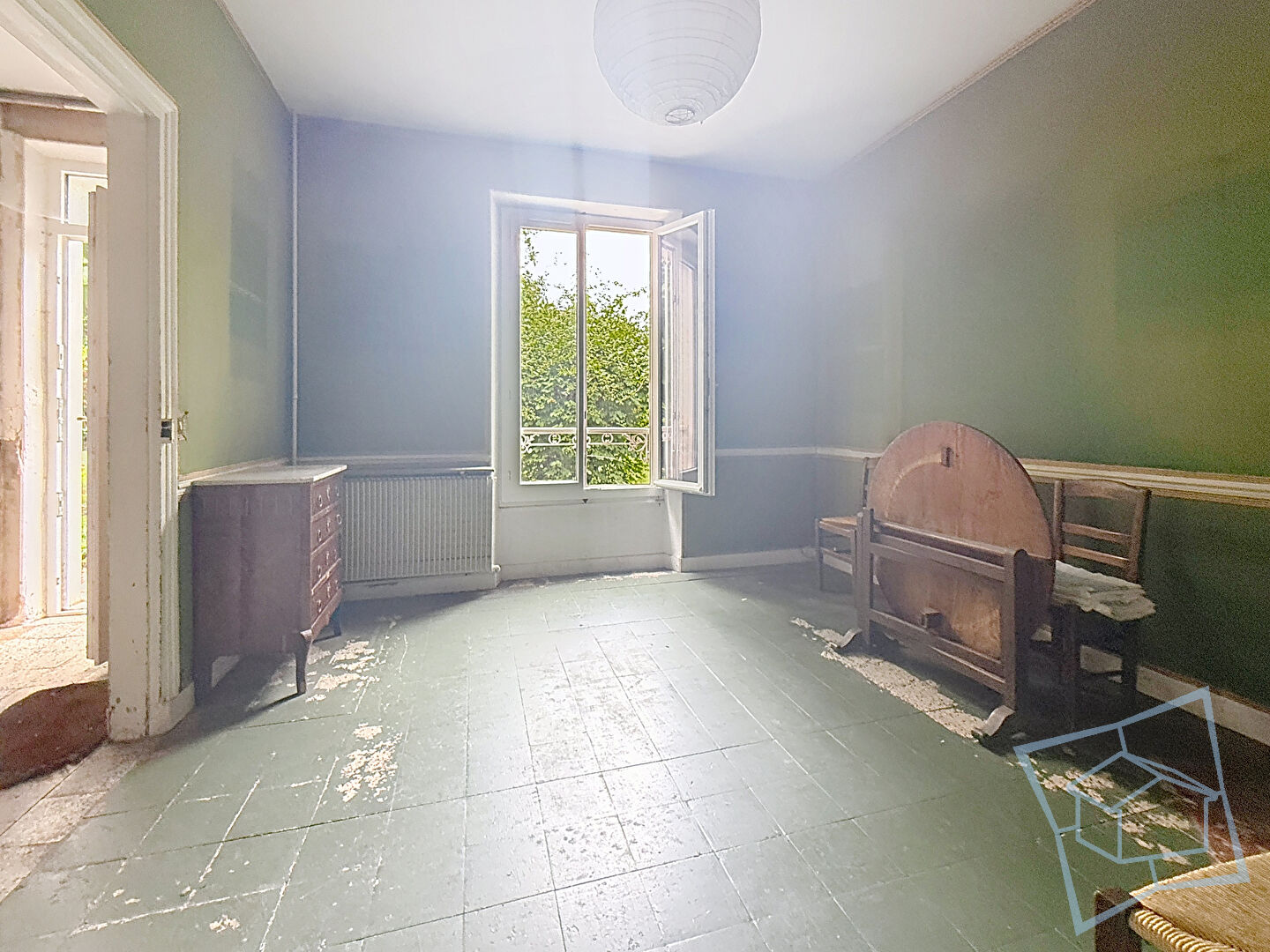 Photo Charmante meulière début XXème avec grange-atelier image 4/6