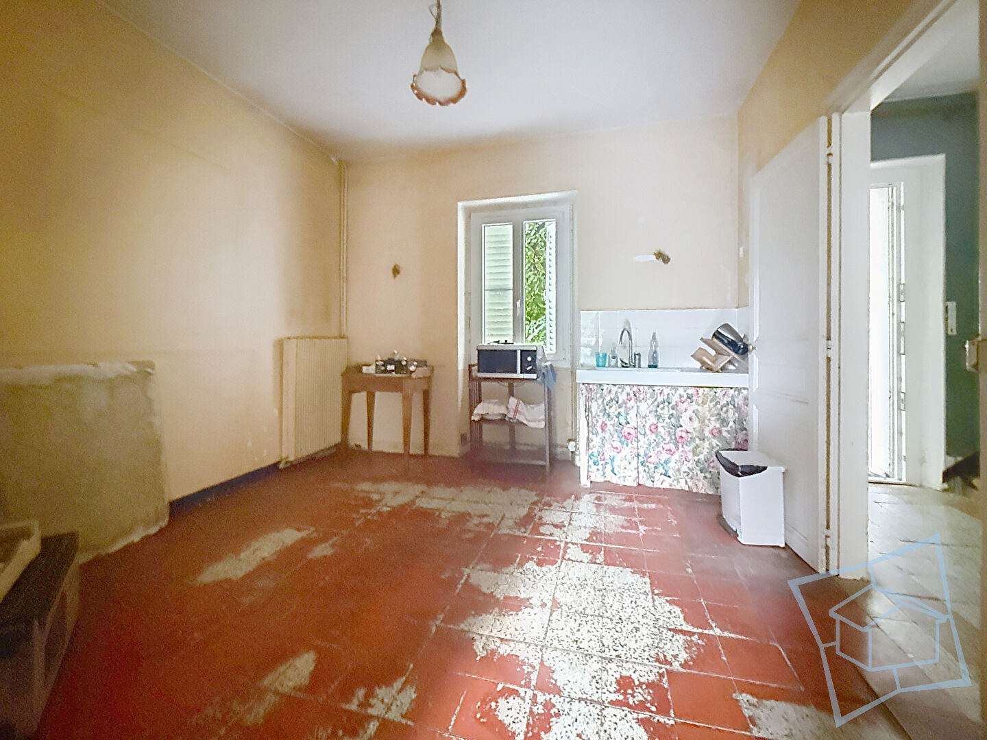 Photo Charmante meulière début XXème avec grange-atelier image 5/6