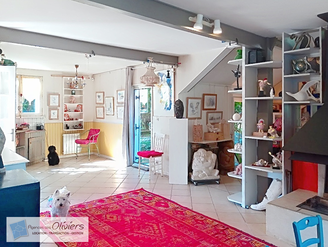 Photo Maison Voisins / Grande-ile - 8 pièces 185 m² + Studio de 20m² image 2/6