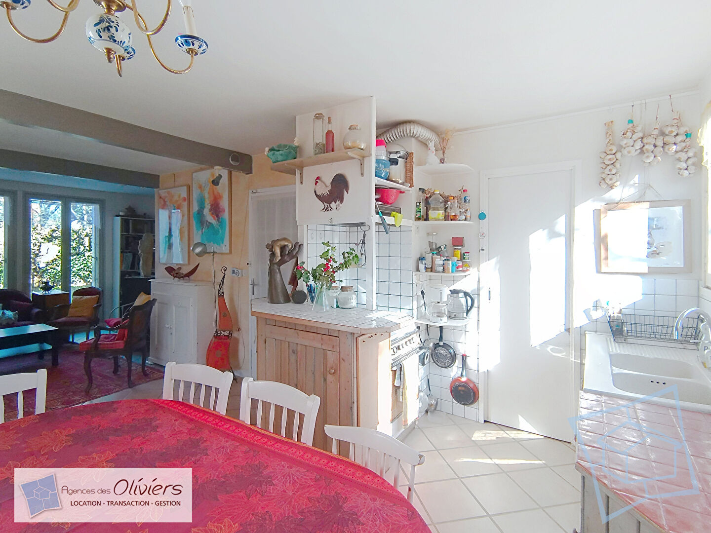 Photo Maison Voisins / Grande-ile - 8 pièces 185 m² + Studio de 20m² image 5/6