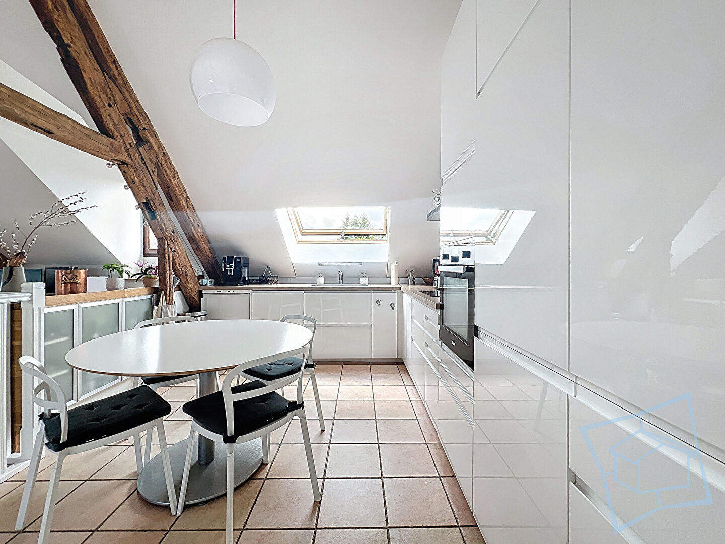 Photo Maison Bullion 5 pièce(s) 117 m2 image 5/6