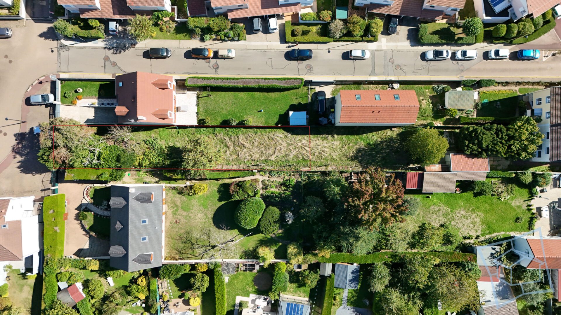 Photo Terrain Voisins Le Bretonneux 403 m2 image 2/3