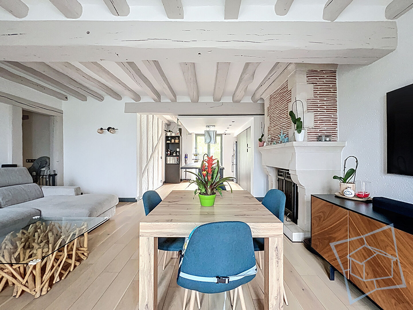 Photo Appartement Bullion 3 pièce(s) 85 m2 image 2/6