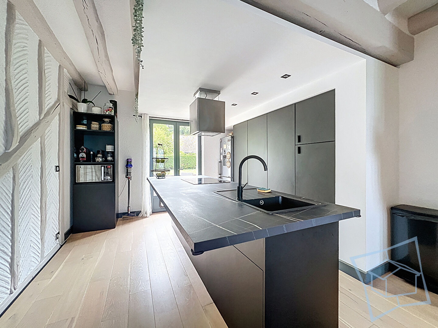 Photo Appartement Bullion 3 pièce(s) 85 m2 image 4/6