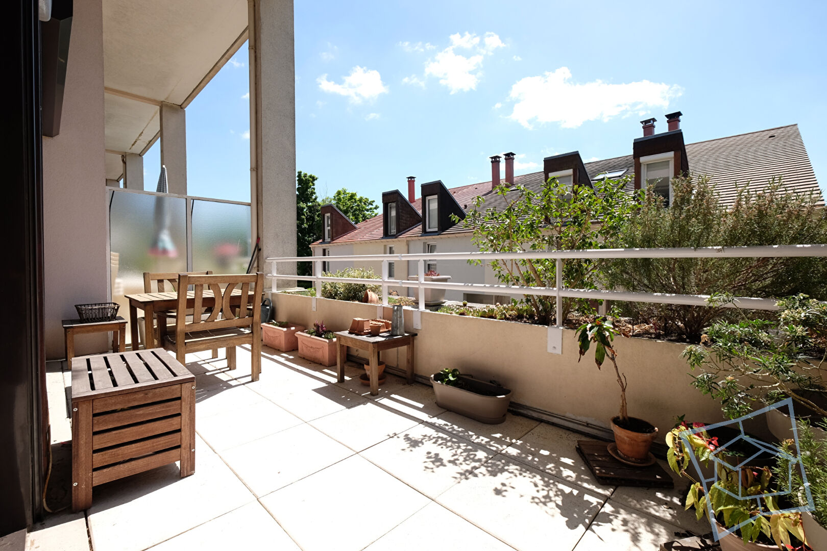 Photo Appartement Duplex Voisins Le Bretonneux 4 pièces 77.84 m2 image 5/6