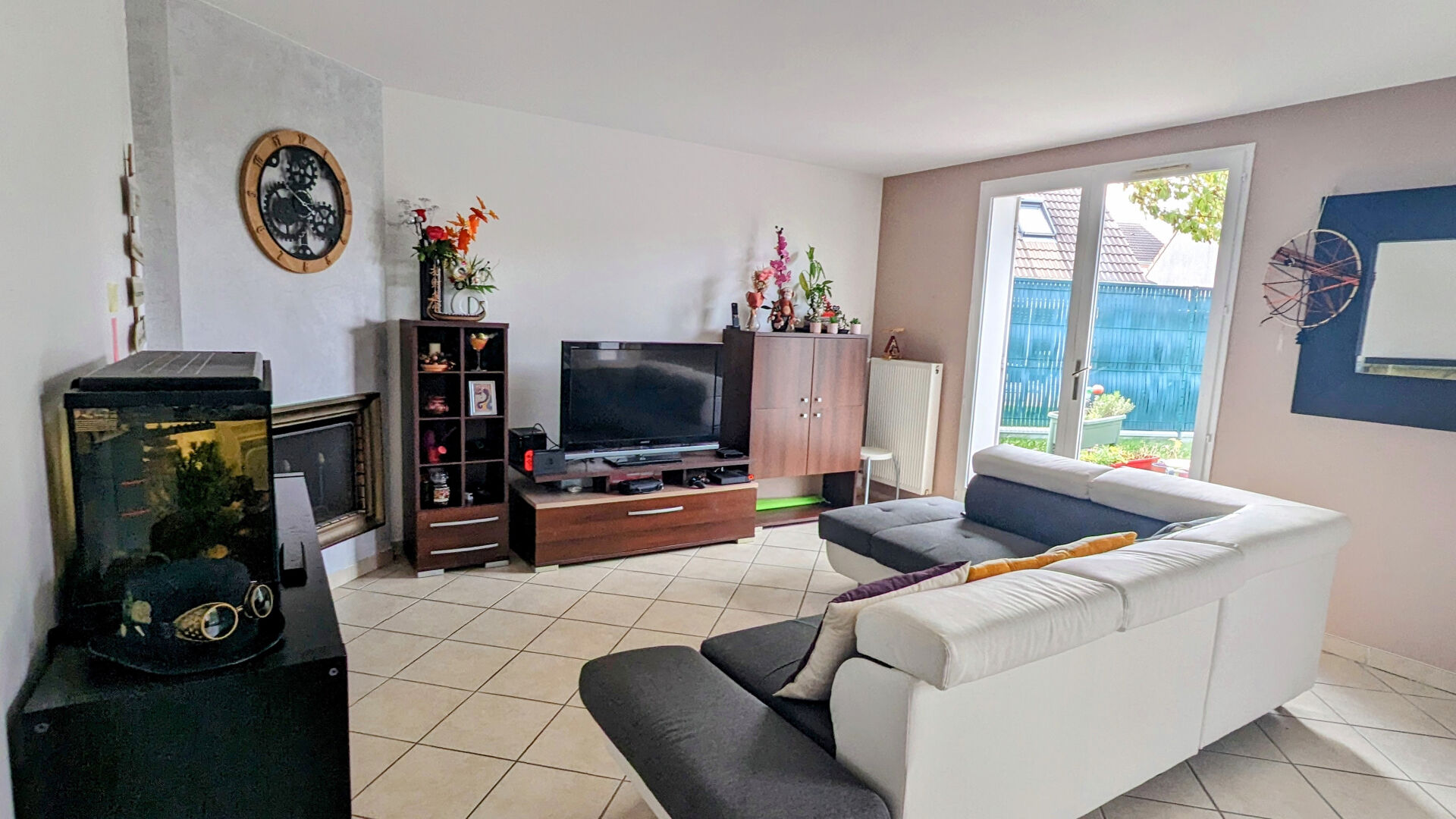 MAISON A GUYANCOURT 6 PIECES - 114 M2