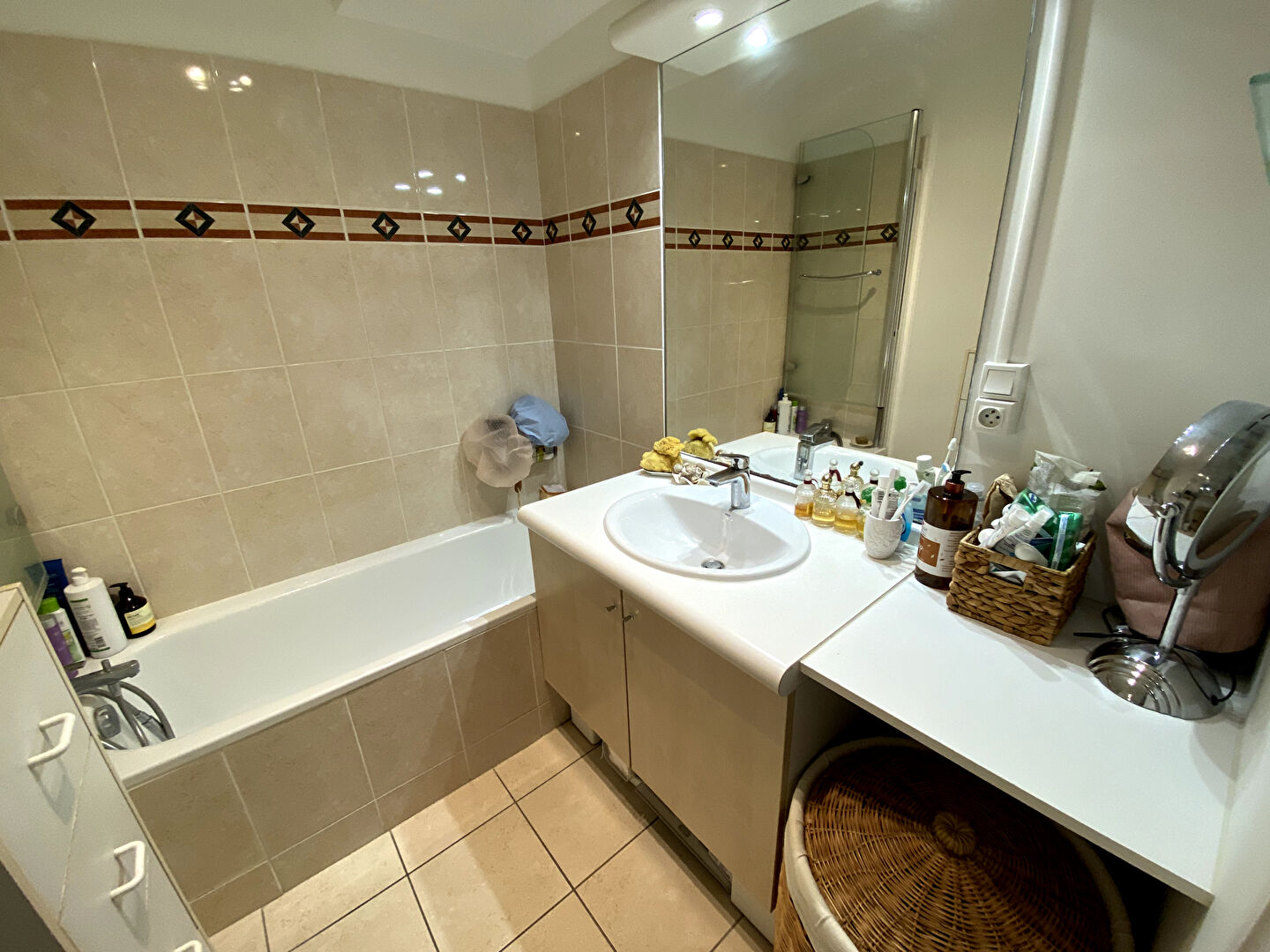 Photo APPARTEMENT SITUÉ À MONTIGNY LE BTX 3 PIÈCES 67 M2 image 6/6