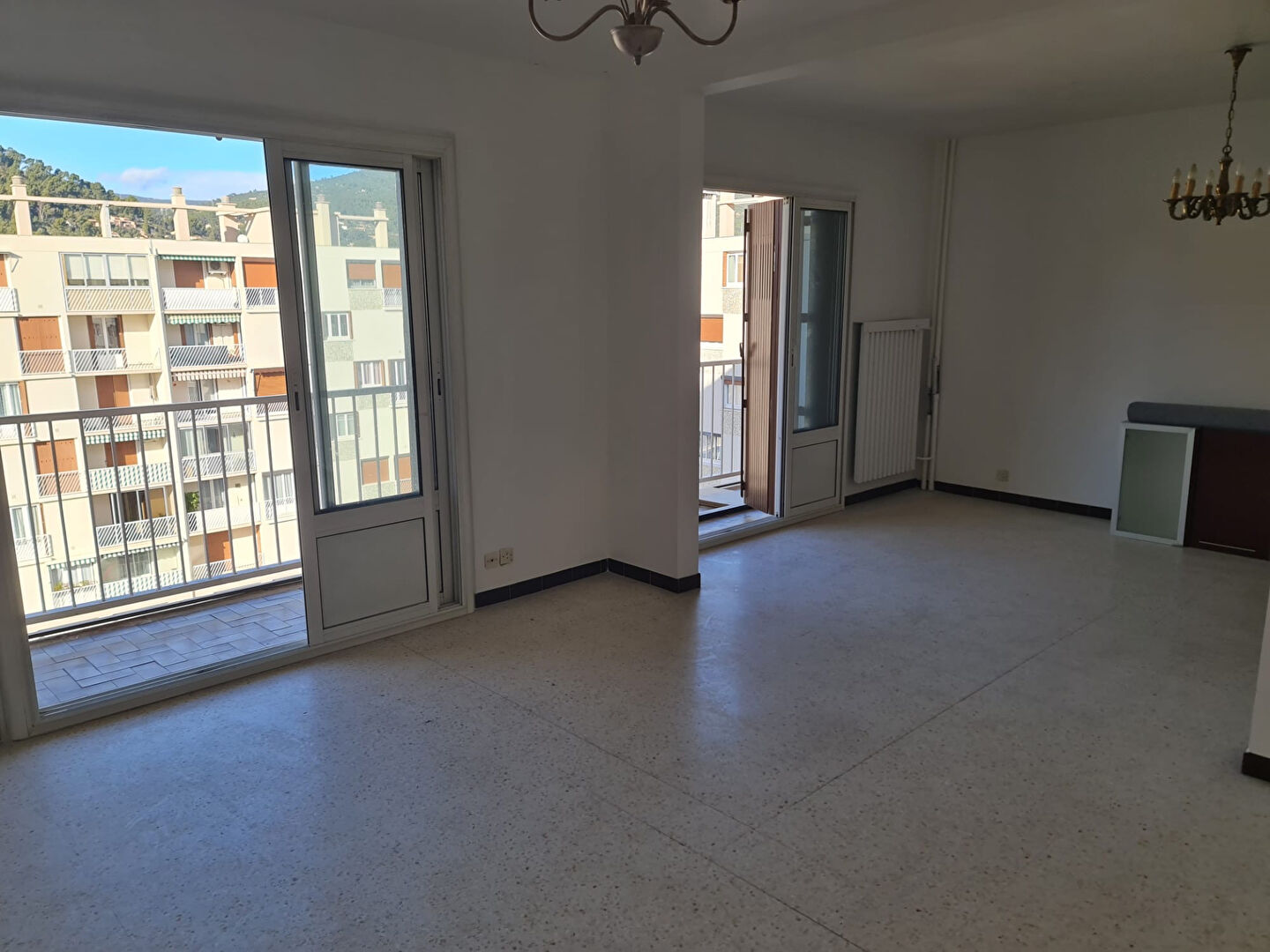Photo Appartement La Valette Du Var 4 pièce(s) 76 m2 avec 2 balcons image 4/6