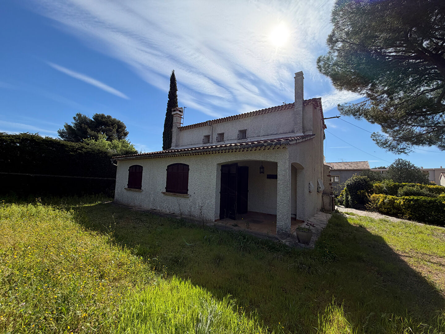 Agence immobilière de AGENCE AZUR IMMOBILIER La garde