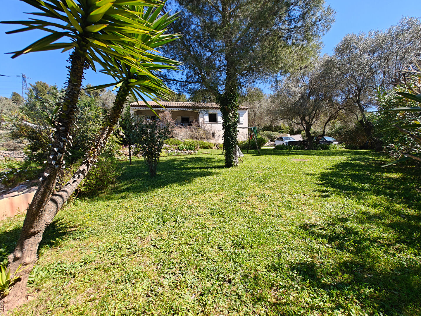 Agence immobilière de AGENCE AZUR IMMOBILIER La garde