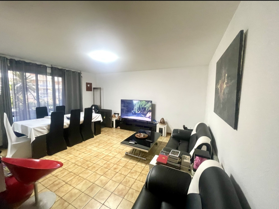 Agence immobilière de AGENCE AZUR IMMOBILIER La garde