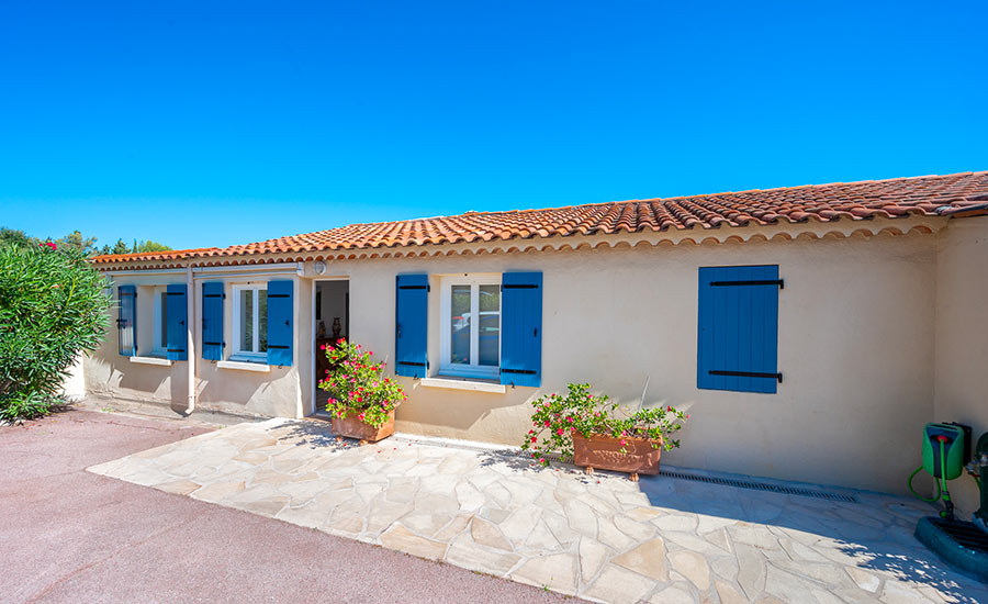 Photo A LOUER : VILLA PISCINE - LOCATION HIVERNALE du 12/09/24 au 25/06/25 image 2/6