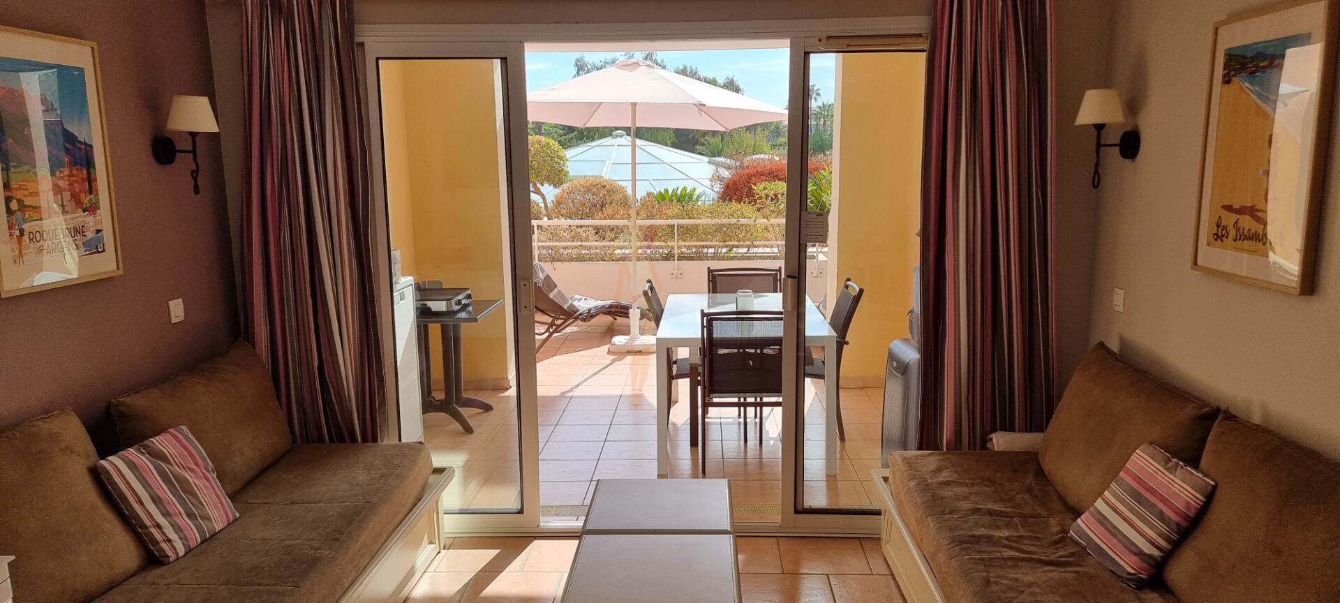 Photo Appartement 2 pièces dans Résidence avec piscine proche mer et commerces image 4/6