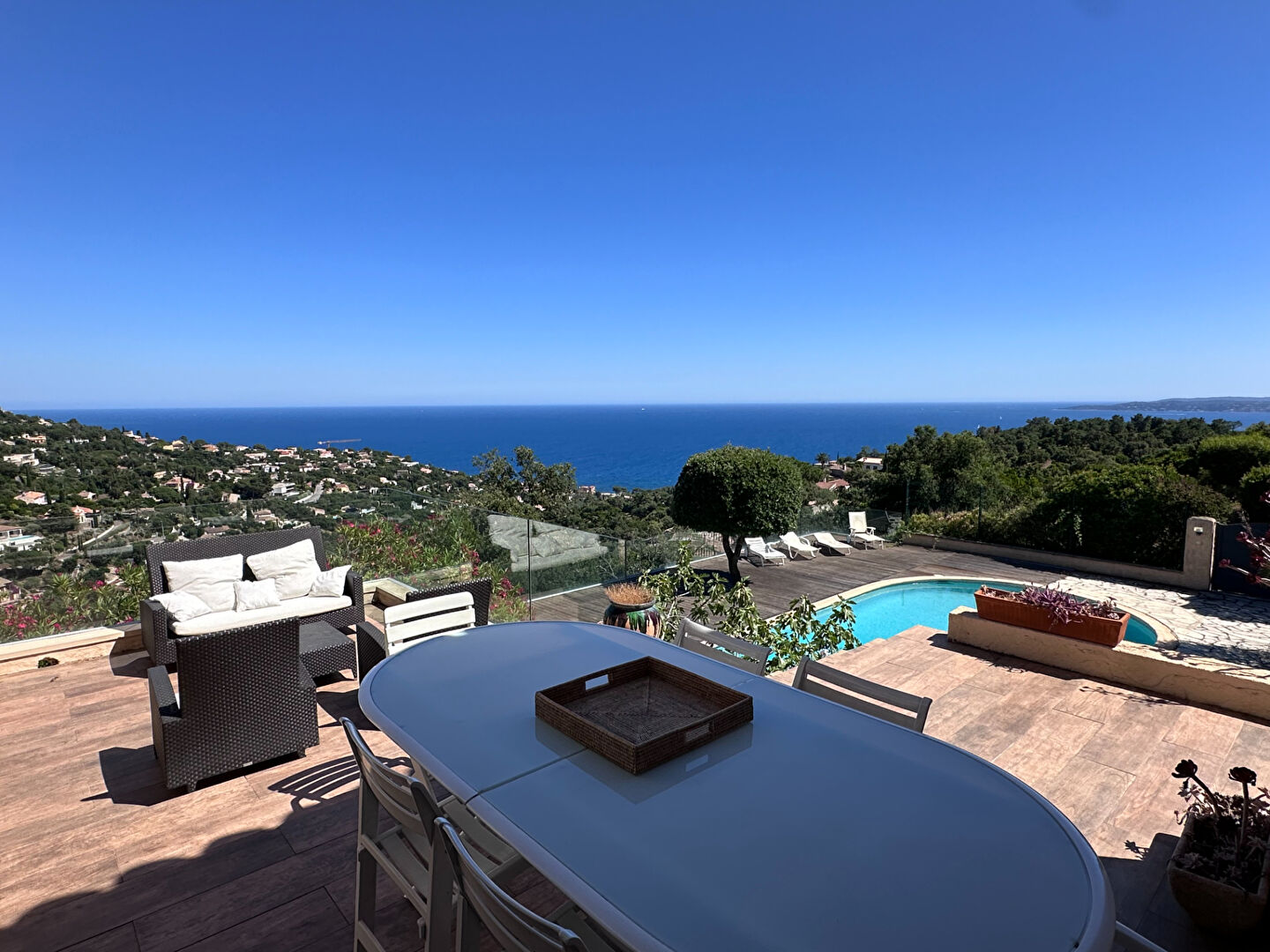 Photo A LOUER : VILLA PISCINE - LOCATION HIVERNALE du 01/10/24 au 14/06/25 image 3/6