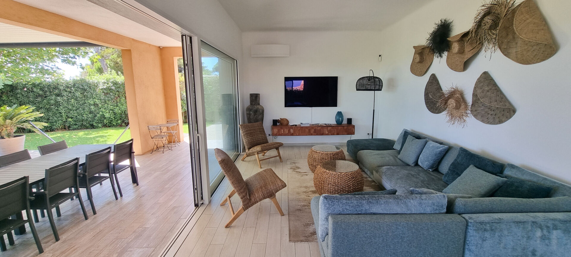 Photo Les Issambres, Villa Pied dans l'eau avec piscine image 5/6