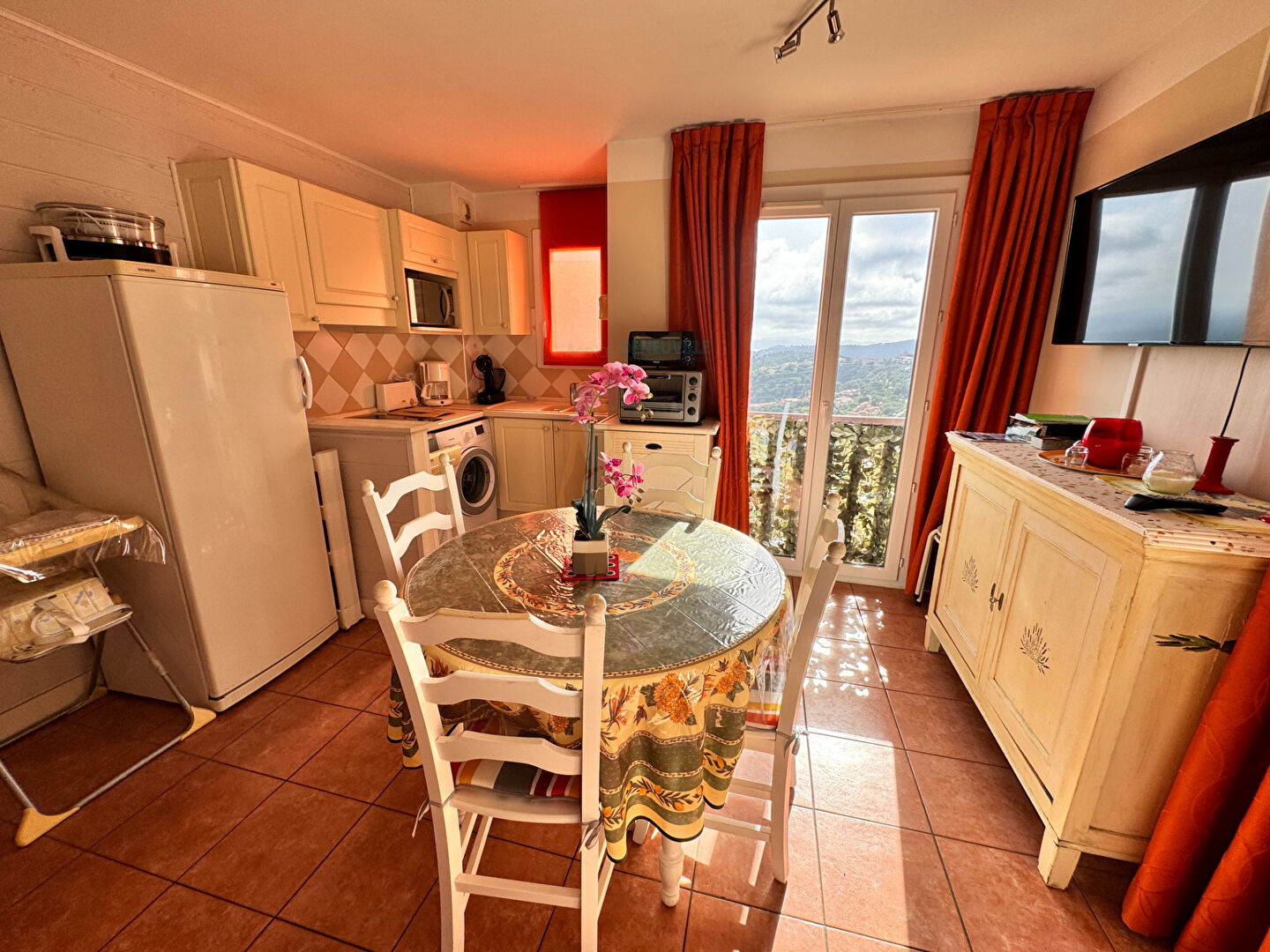 Photo A LOUER :  APPARTEMENT T2 - LOCATION HIVERNALE du 14/09/24 au 14/06/25 image 4/6