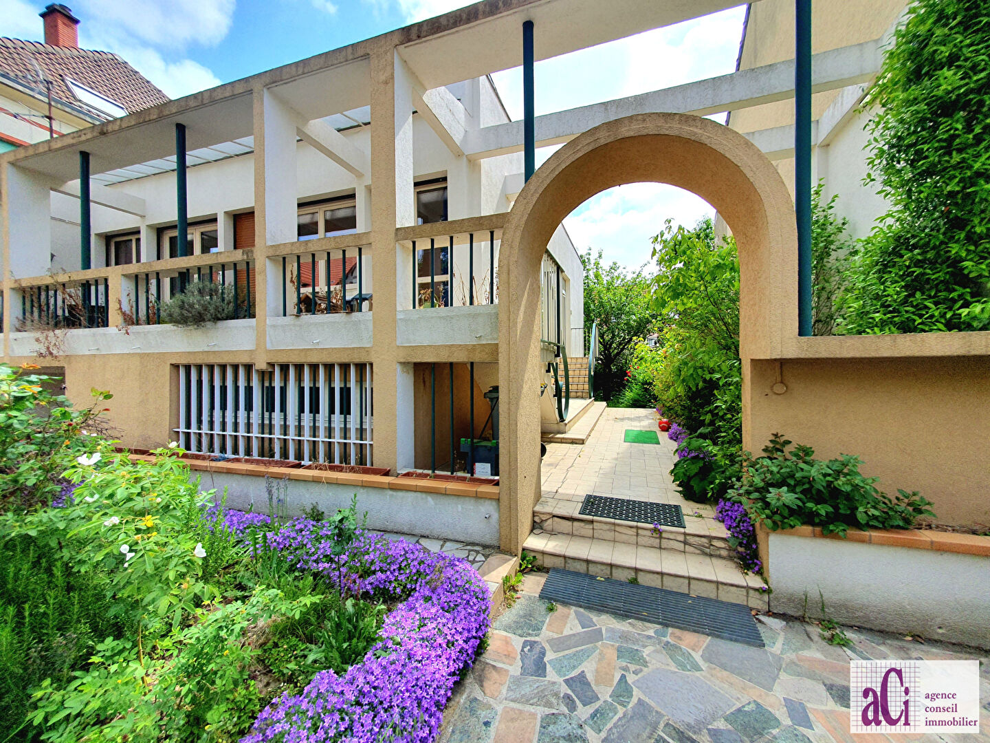 CHEVILLY LARUE -  Maison de 103m² sur parcelle de 322m²