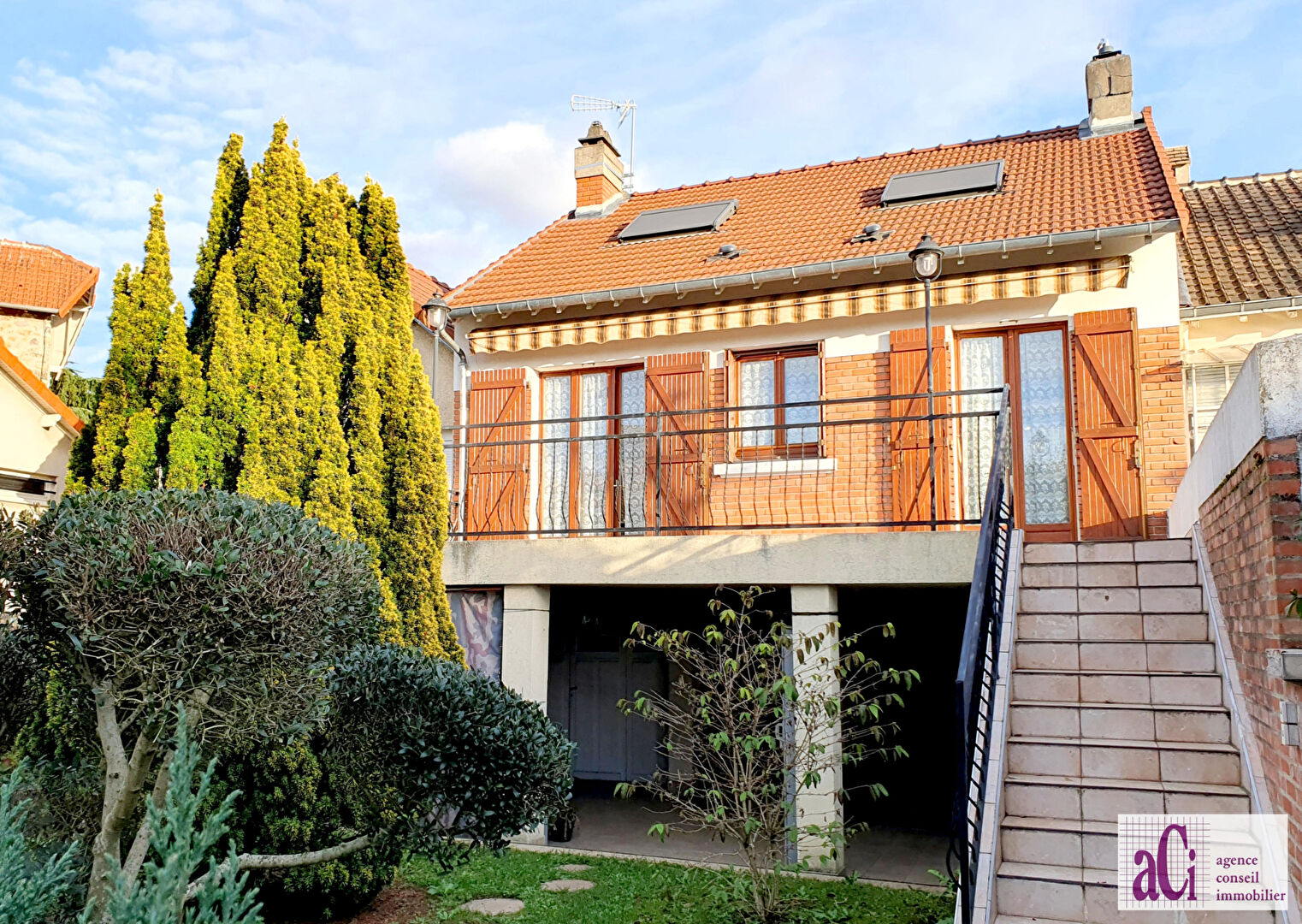 L'HAY LES ROSES - Pavillon sur 262m² de terrain au Petit Robinson