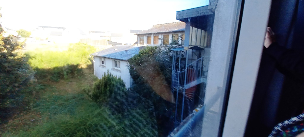 Photo FOUGERES PROCHE ECOLES ET COMMERCES image 4/5