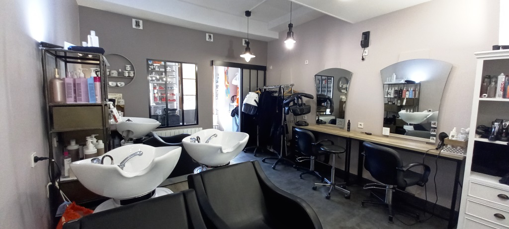 Photo Local commercial 42 m² image 3/6