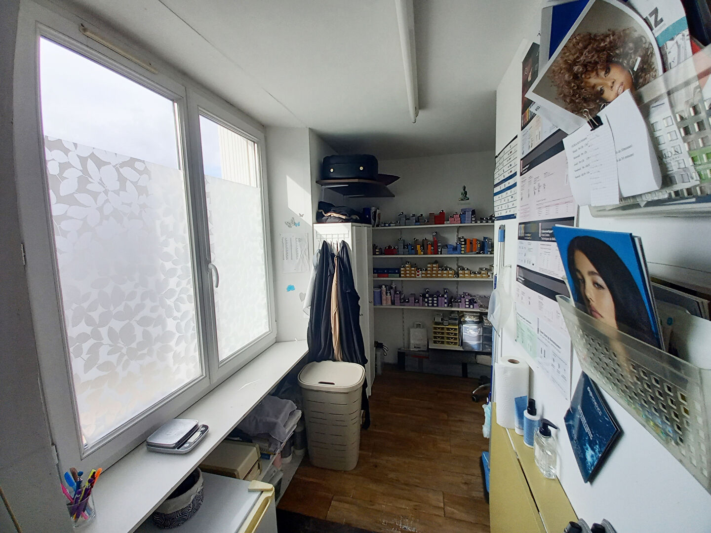 Photo Fonds de commerce Coiffure Fougères image 5/5