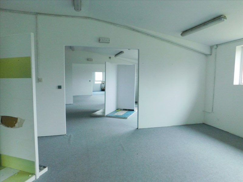 Photo LOCAL D'ACTIVITE FOUGERES - 800 m2 image 5/6