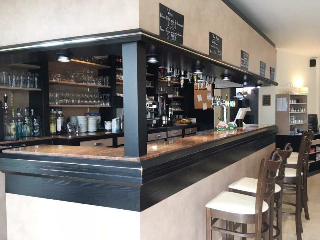 Fonds de commerce BAR-BRASSERIE  Fougeres 100 m2