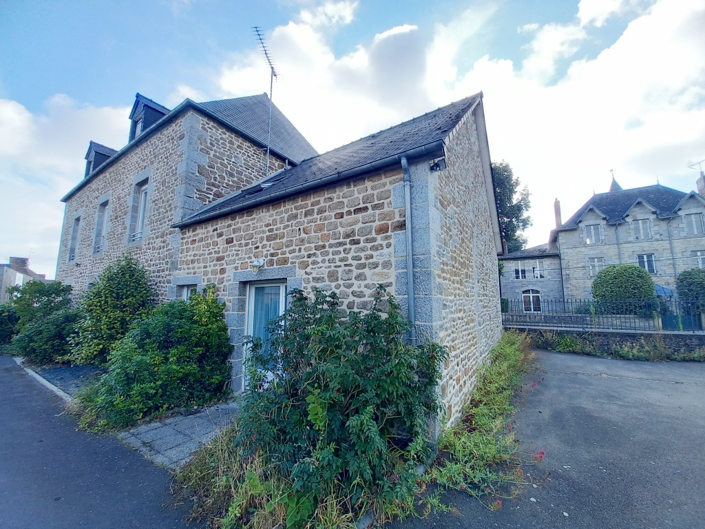 Photo Immeuble  7 appartements image 2/6