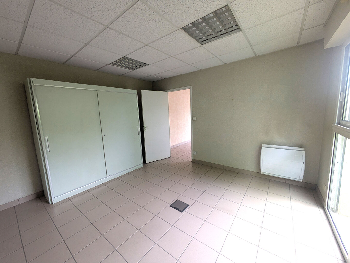 Photo Local d'activités Fleurigné 211 m² image 6/6